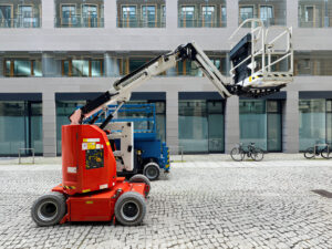 What Is an Articulating Boom Lift? Everything You Need to Know in Dubai