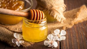 The Role of Honey in Natural Remedies