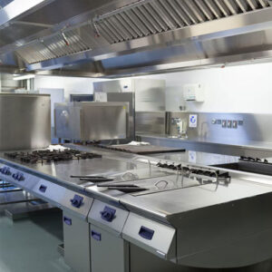 The Complete Guide to Choosing Commercial Kitchen Equipment in Delhi