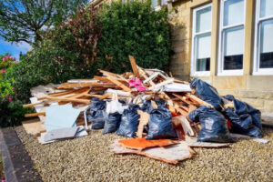Reliable Garbage Collection Service: Keeping Communities Clean
