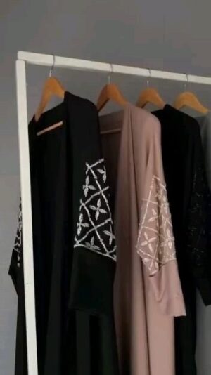 Emirati Abaya – Redefining Grace, Tradition, and Modern Modesty