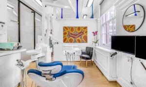 The Psychology Behind First Impressions in Patient Care