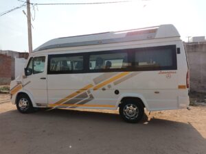 Comfortable Group Travel with Tempo Traveller Rentals in Jaipur