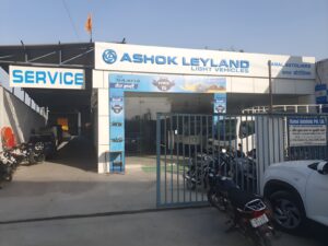 Experience Ashok leyland showroom in hapur Light Commercial Vehicles First-Hand