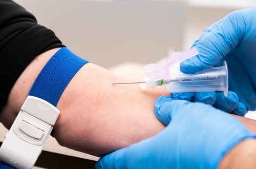Pre-Travel Blood Test at Home in Dubai – Avoid Clinic Hassles