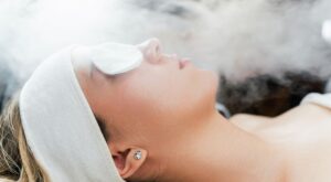 Deep Cleansing Facial with Extraction in Dubai