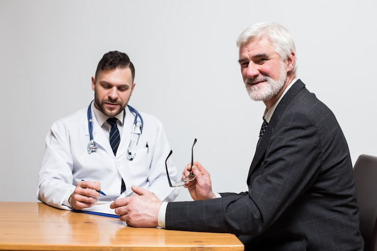 The Role of a Doctor Home Visit Dubai in Post-Operative Recovery