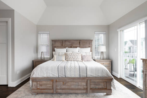bed footboard​