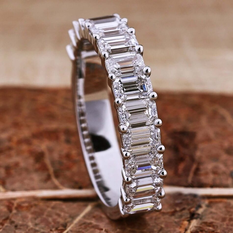 lab created diamond band