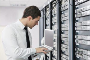 IT Service für Arztpraxen mit datenschutzkonformer IT Infrastruktur und Support