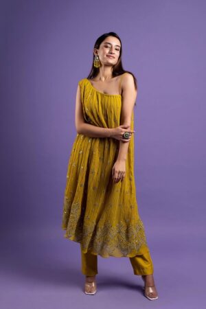 How to Style Kurta Sets for Rakhi: A Festive Fashion Guide by Fashefy