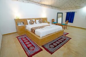 Explore Jaisalmer with Desert Safari Camp Jaisalmer