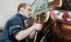 Top Benefits of Hiring Experts for Car Repair in Dubai