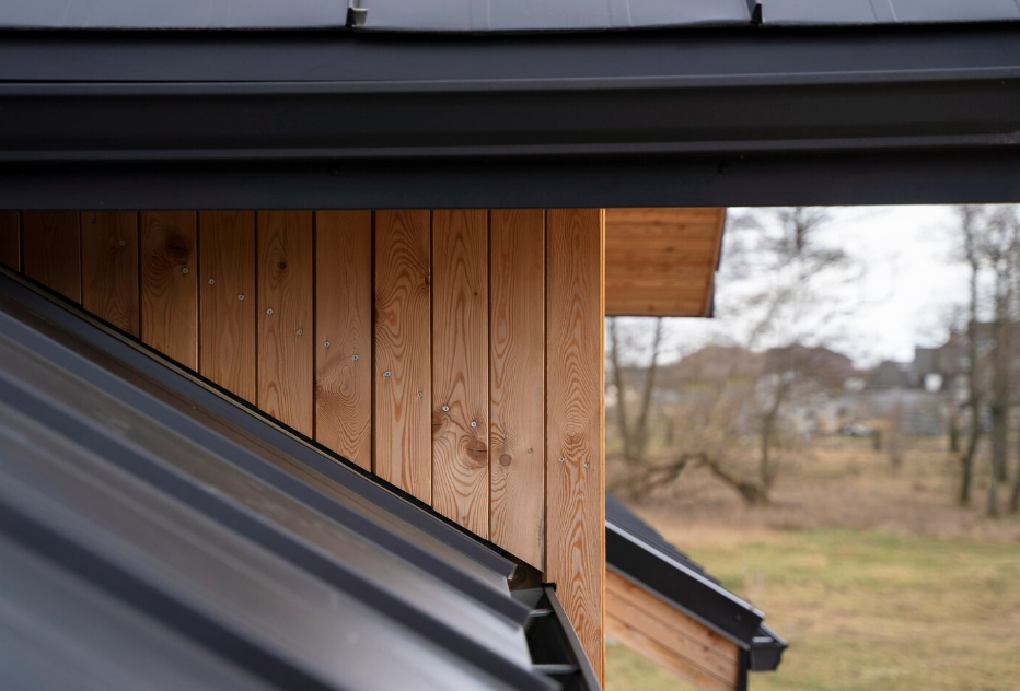 Why Siding Replacement Is the Smartest Investment for Aging Homes?