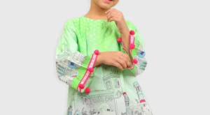 Stylish Kurtis and Suits for Girls in Pakistani Designs