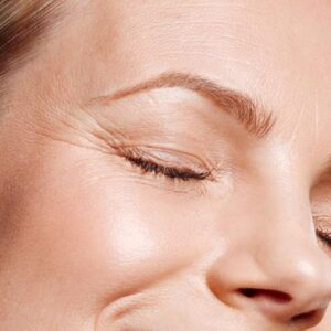 How Blepharoplasty Surgery in Riyadh Can Improve Vision and Appearance