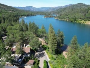 Exploring the Beauty of Lake Shasta California: A Complete Guide to Shasta Lake Adventures