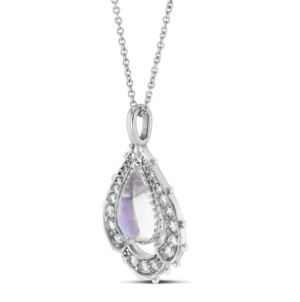 Wear the Story: Gothic Jewelry Earrings That Speak to You