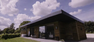 Discover the Perfect Escape: Luxury Lodges in the Countryside with Stars and Vines