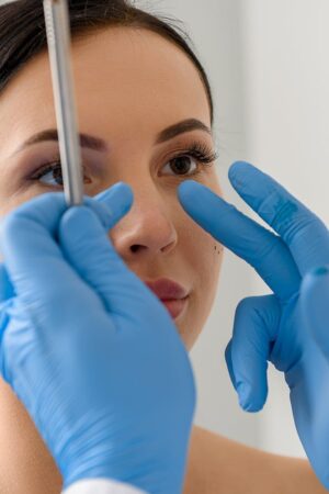 Advanced Surgical Techniques in Nose Reshaping in Riyadh