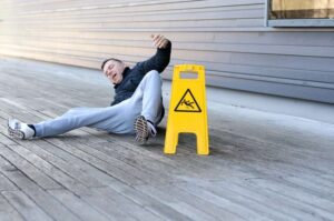 When Do You Need a Slip and Fall Lawyer?