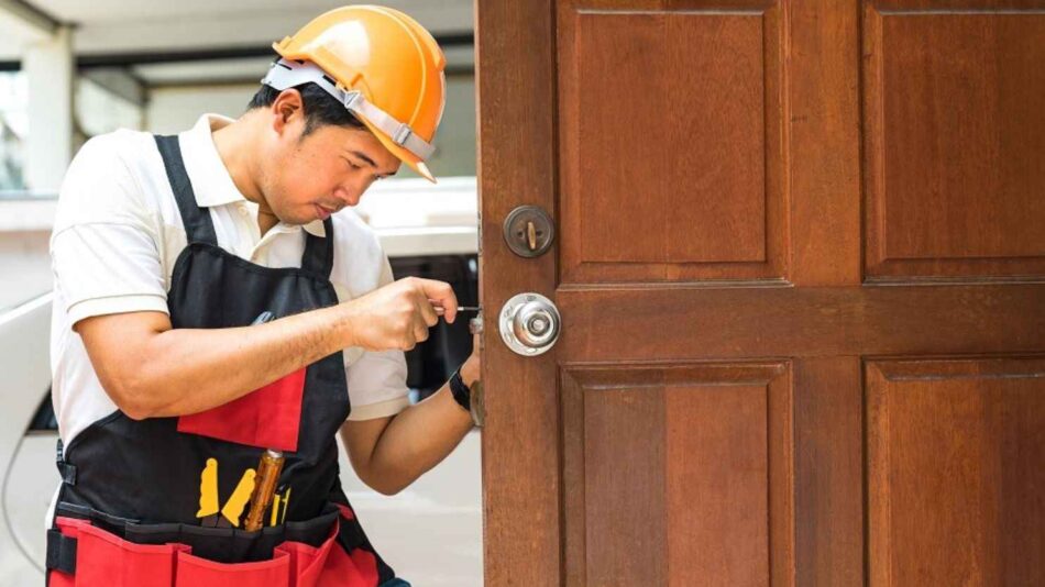 Trusted Locksmith Bakersfield Services for Home & Auto