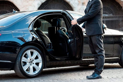 Why Black Car Service Dallas Is the Preferred Choice for Event Transportation in Arlington and Beyond