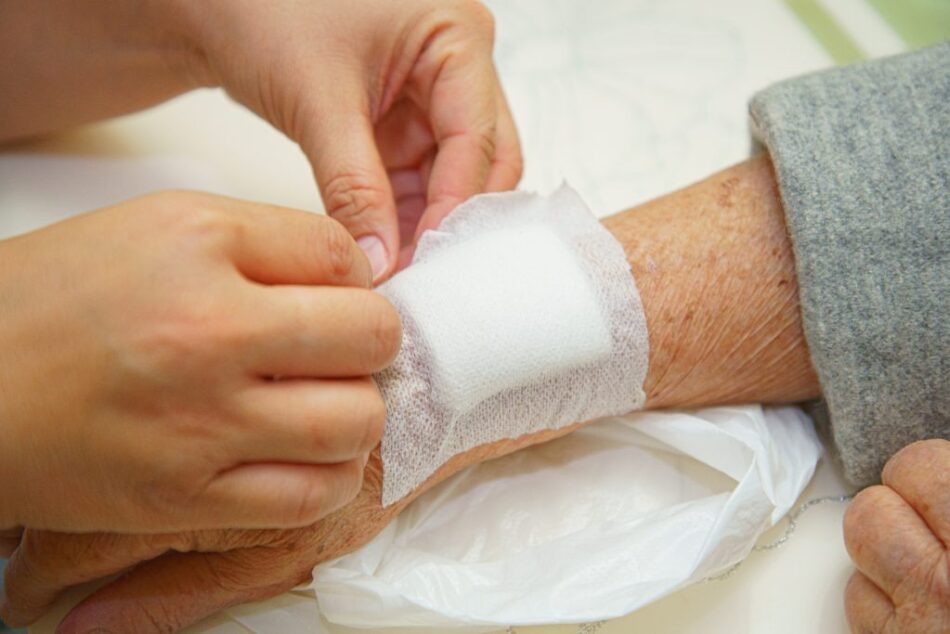 How skilled is Wound Dressing at home in Dubai care?