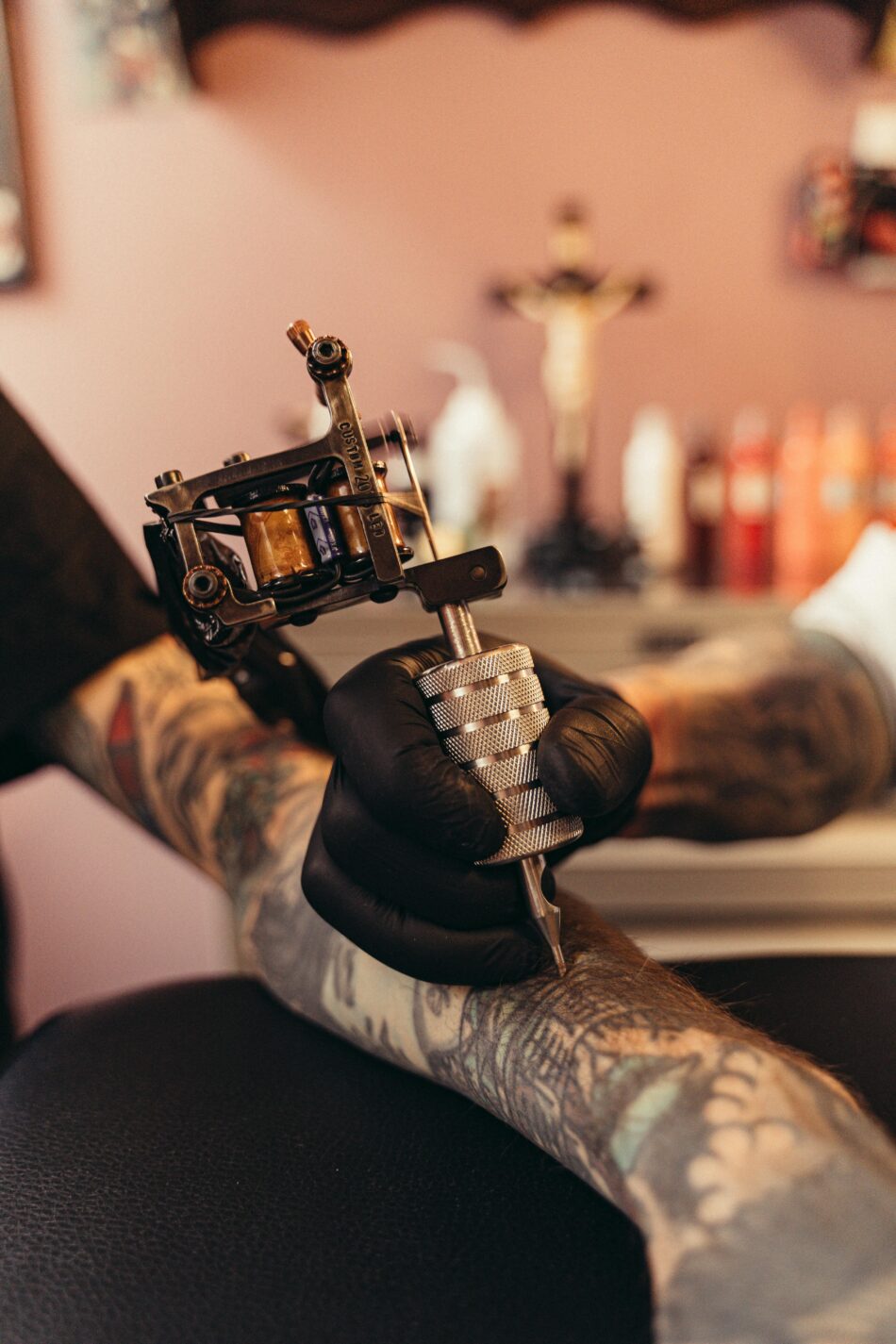 How Hands-On Training Shapes Better Tattoo Artists