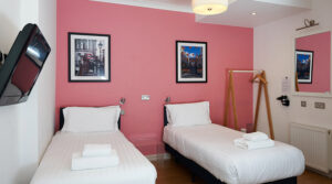 Hotel Rooms London: Your Guide to Comfort, Luxury, and Convenience