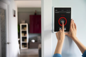How to Choose the Best Home Security System for Your Bakersfield Neighborhood