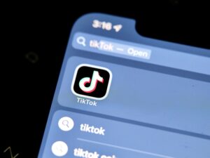 Tips And Tricks To Make Stunning TikTok Videos