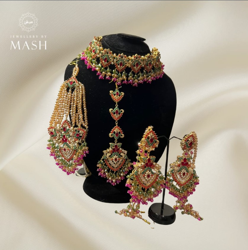 Timeless Bridal Elegance: Discover the Art of Jewellery by Mash