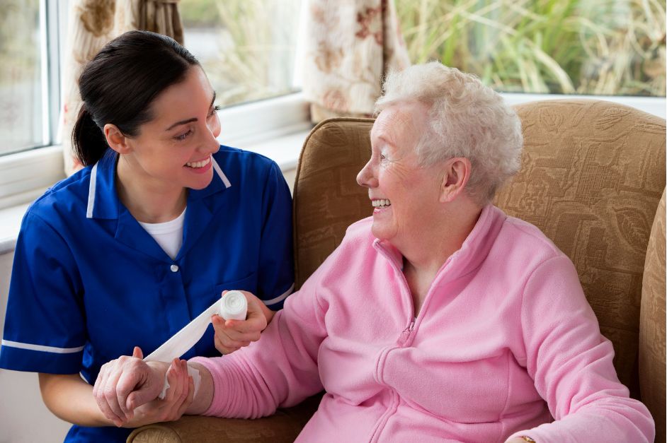 Managing Minor Injuries at Home Through Doctor Home Visit Services