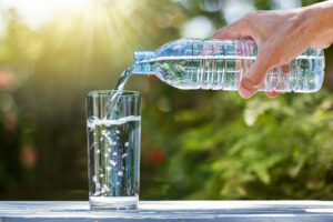 Hydrogen Water: What Is It and Is It Worth Drinking?
