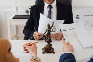 Divorce Lawyer: Helping You Navigate the Complexities of Separation