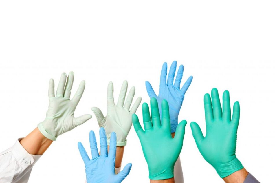 Why Blue Nitrile Gloves Are the Best Choice for Safety and Hygiene