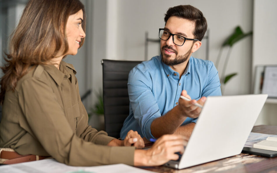 Couples Therapy for Workaholic Partners