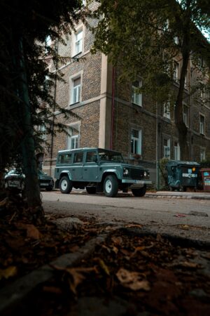 Which Old Defender Is the Best for Off-Roading? Our Top Picks