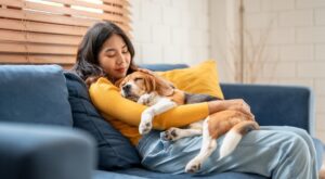 How Do Veterinarians Tailor In-Home Euthanasia to Each Pet’s Personality?