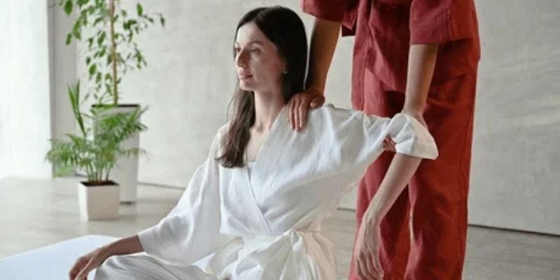 How Thai Massage Improves Flexibility When Your Body Feels Locked