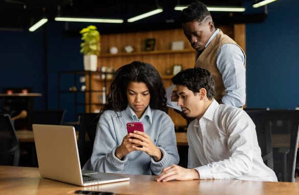 Why Tech Firms in the USA and Indonesia Are Paying for App Concepts