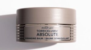 How a Cleansing Balm Transforms Your Night Routine