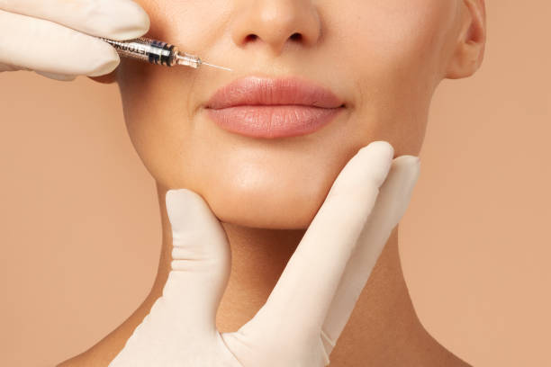 Fillers in Dubai: Reduce Fine Lines with Expert Help