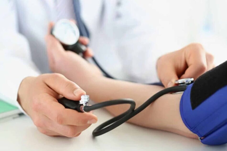 Managing Hypertension in Dubai: Tips for a Healthy Heart