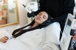 HydraFacial Treatment in Dubai: Instant Glow Boost