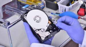 Expert MacBook Repair Services for Screen and Battery Issues