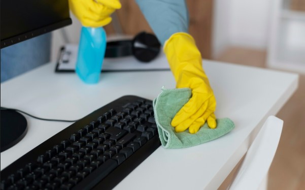 Cost Breakdown: Budgeting for Office Cleaning Services in 2025