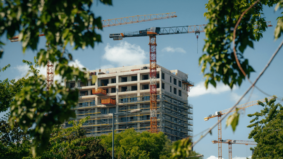 Using Right-of-way consultants in complex Land use