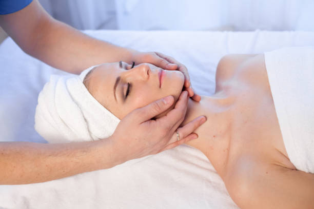 Why Deep Cleansing Facial Is Loved by Skincare Beginners ?